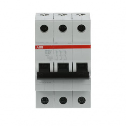 ABB Interruptor Termomagnético 3 Polos 2CDS213001R0324, 1400V, 32A, Entrada 440V 