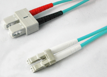 Addon Cable Fibra Óptica Multimodo OM3 SC Macho - LC Macho, Núcleo 50µm, Cubierta 125µm, 4 Metros, Azul 