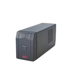 No Break APC Smart UPS SC, 260W, 420VA, 4 Contactos 