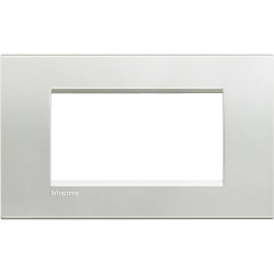 Bticino Placa Rectangular de Pared LNA4804AG, 3 Puertos, Plata 
