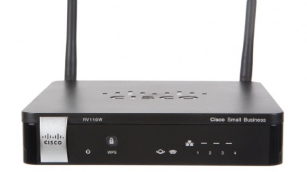 Cisco Router con Firewall RV215W, Inalámbrico, 4x RJ-45 