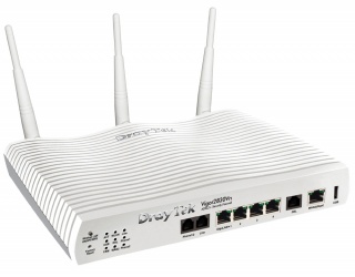 Draytek Router con Firewall Vigor2830Vn ADSL, Inalámbrico, 3 Antenas 