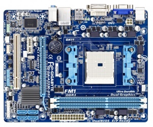Tarjeta Madre Gigabyte micro ATX GA-A55M-DS2, S-FM1, AMD A55, 32GB DDR3, para AMD 