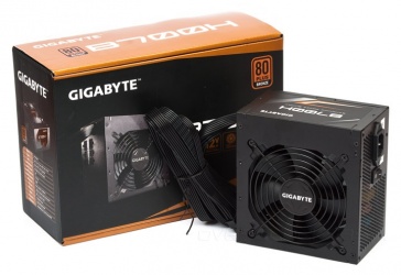 Fuente de Poder Gigabyte B700H 80 PLUS Bronze, 20+4 pin ATX, 120mm, 700W 