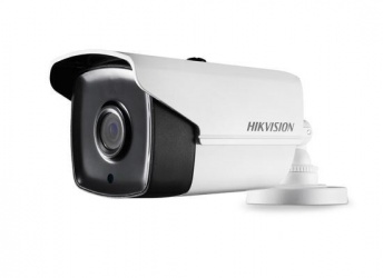 Hikvision Cámara CCTV Bullet IR TurboHD para Interiores/Exteriores DS-2CE16H0T-IT3, Alámbrico, 2592 x 1944 Pixeles, Día/Noche 