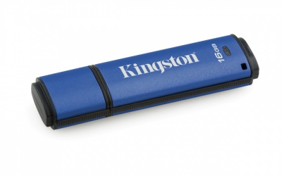 Memoria USB Kingston DataTraveler Vault Privacy, 16GB, USB 3.0, Lectura 165MB/s, Escritura 22MB/s, Azul 