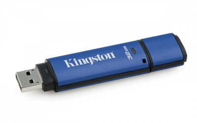 Memoria USB Kingston DataTraveler Vault Privacy 3.0, 32GB, USB 3.0, Negro/Azul 
