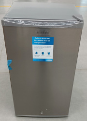 Mabe Frigobar RMF0411PYMX0, 4 Pies Cúbicos, Acero Inoxidable ― Leves golpes. 