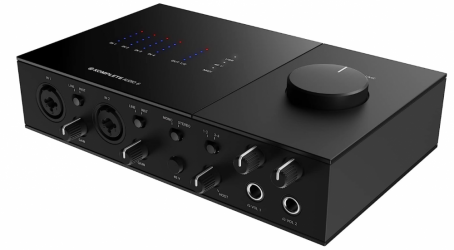 Native Instruments Interfaz de Audio Komplete Audio 6 MK2, XLR/TRS, USB, Negro 