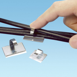 Panduit Abrazadera Adhesiva de Metal para Cables de Diámetro 0.25