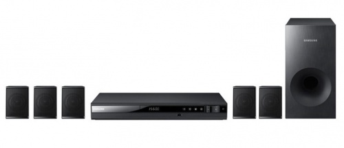 Samsung Home Theater HT-E330K, 5.1, 330W, Karaoke, DVD Player Incluido 