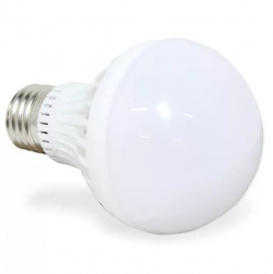 Sanelec Foco LED SE313256, Luz Fría, Base E27, 9W, 585 Lúmenes, Blanco, Ahorro de 85 % 