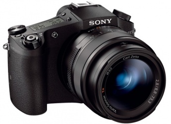 Cámara Digital Sony RX10 II, 20.2MP, Zoom óptico 8.3x, Negro, con Lente F2.8 de 24-200mm 