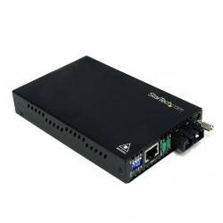 StarTech.com Convertidor de Medios Ethernet 10/100 Mbps a Fibra Multimodo Conector SC - 2km 