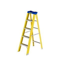 Escalera Plegable Surtek ETFV24, Fibra de vidrio, 1.5 Metros, 4 Peldaños, hasta 175kg 