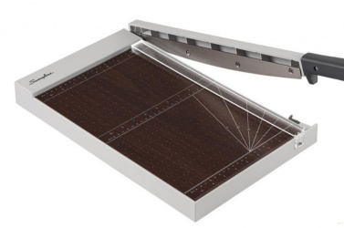 Swingline Guillotina Classiccut 15'' hasta 10 Hojas, con Escala de Medición, Base de Plástico/Madera  