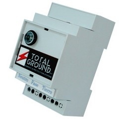Total Ground Supresor de Picos DIN-RAIL, Entrada 127V, 10A, Blanco 