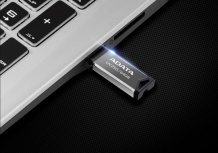 Memoria USB Adata UV250, 32GB, USB-A 2.0, Plata image