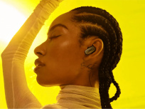 Bose Audífonos Intrauriculares con Micrófono QuietComfort Ultra, Inalámbrico, Bluetooth, Cancelación de Ruido, Negro - Imagen adicional 4