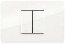 Bticino Placa Ciega de Pared JA4819JWQ, 2 Puertos, Blanco - incluye Chasis