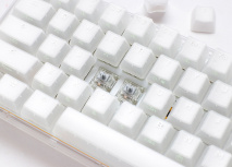 Teclado Gamer Ducky One 3 Aura LED RGB TKL, Teclado Mecánico, Cherry MX Silent Red, Alámbrico, USB, Blanco, Inglés