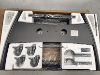 Epcom Soporte de Piso AVA1800-70-1PNB para Pantalla 55" - 90", hasta 90.9kg ― La caja esta maltratada