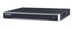 Hikvision NVR de 8 Canales DS-7608NI-K2/8P para 2 Discos Duros, max. 6TB, 1x USB 2.0, 9x RJ-45