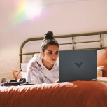 Laptop Gamer HP 15-FB3004LA, 15.6" 1920x1080 Full HD, AMD Ryzen 9 8945HS, NVIDIA GeForce RTX 4060, 16GB, 1TB SSD, Windows 11 Home, Español image