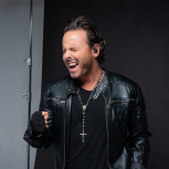 JLaB Audífonos Intrauriculares con Micrófono Go Pop ANC, Inalámbrico, Bluetooth, Cancelación de Ruido, Negro - Imagen adicional 5