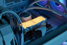 Kit Memoria RAM Kingston Fury Renegade DDR5, 8000MHz, 32GB - 2 x 16GB, CL38, XMP, Plata/Blanco image