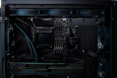 Memoria RAM Kingston Fury Renegade DDR5, 8200MHz, 24GB, CL42, XMP, Plata image