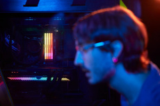 Memoria RAM Kingston Fury Renegade RGB DDR5, 8800MHz, 24GB, CL42, XMP image