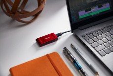 SSD Externo Kingston XS1000, 1TB, USB-C, Rojo image
