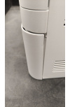 Multifuncional Kyocera Ecosys MA4500ix, Blanco y Negro, Láser, Print/Copy/Scan ― El equipo presenta daño en la bandeja inferior, visible en un costado de la impresora.