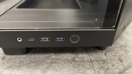 Gabinete NZXT H6 Flow, Midi-Tower, ATX/Micro-ATX/Mini-ITX, USB 3.0, sin Fuente, 3 Ventiladores Instalados, Negro ― USB-C dañado y base inferior mal ajustada.