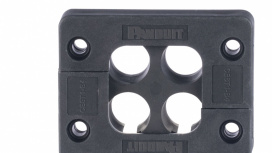 Panduit Pasacables CEST1-B4, 4 Orificios, 1.81" X 1.42", Negro
