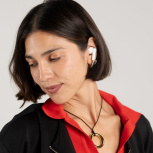 Perfect Choice Audífonos Intrauriculares con Micrófono InTune, Inalámbrico, Bluetooth, USB-C, Beige - Imagen adicional 6