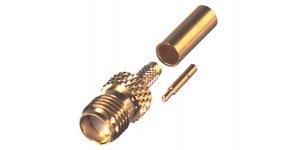 RF Industries Conector Ciaxial de Anillo Plegable SMA Hembra, Oro