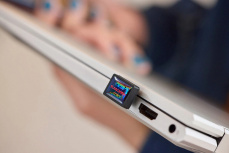 Memoria USB SanDisk Extreme Fit, 512GB, USB-C 3.0, Lectura 400MB/s, Negro - Imagen adicional 2