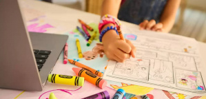 Memoria USB SanDisk Crayola, 256GB, USB-C 3.0, Naranja - Imagen adicional 2