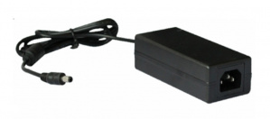 Saxxon Fuente de Poder Regulada PSU1204E, 12V, 4.1A, incluye Divisor de Energía PSUWB07