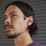 The House Of Marley Audífonos Intrauriculares con Micrófono Litle Bird, Inalámbrico, Bluetooth, Negro - Imagen adicional 1