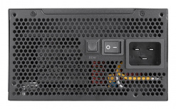 Fuente de Poder Thermaltake TOUGHPOWER TF3 80 PLUS Titanium ATX, Modular, 24-pin ATX, 140mm, 1300W - Imagen adicional 5