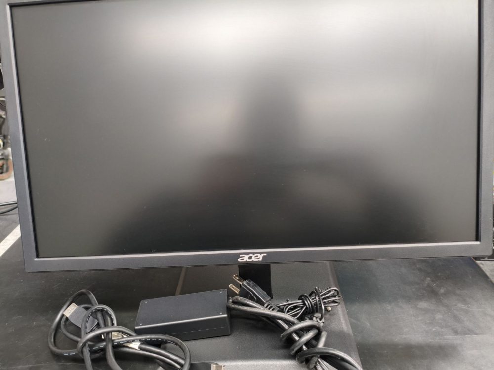 Monitor Gamer Acer EGO EG220Q Pbipx LCD 21.5", 1920x1080 Full HD, FreeSync, 144Hz, HDMI/DisplayPort, Negro ― Equipo usado en oficina; incluye cable DP y  eliminador tomacorriente.