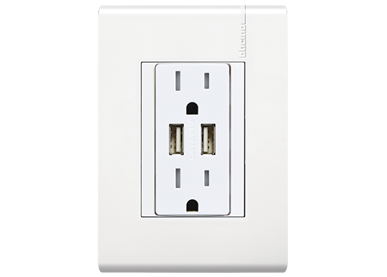 Bticino Tomacorriente E6028NUSBPTLN, 2 Enchufes, 127V, 15A, Blanco