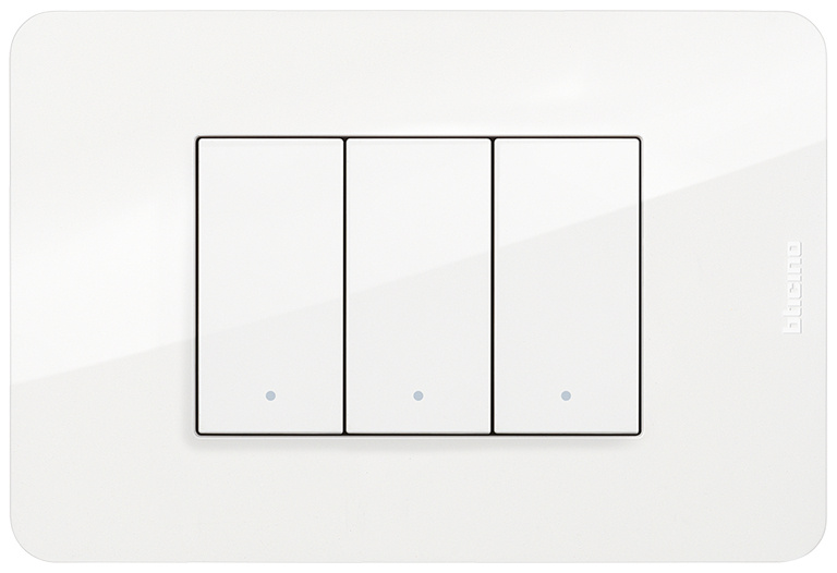 Bticino Placa de Pared JA4803JWQ, 3 Puertos, Blanco