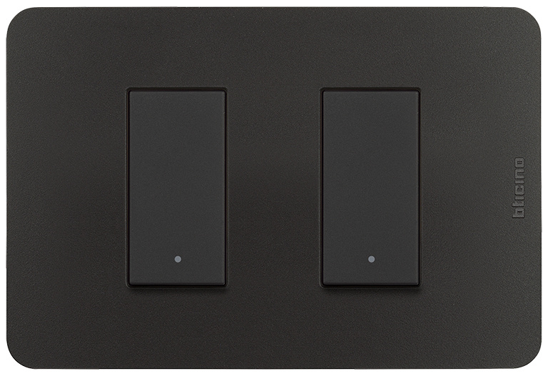 Bticino Placa Ciega de Pared JA4803M2JBQ, 2 Puertos, Negro - incluye Chasis