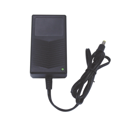 Epcom Fuente de Poder para Cámara CCTV, Entrada 100 - 240V, Salida 15V, 3Amp