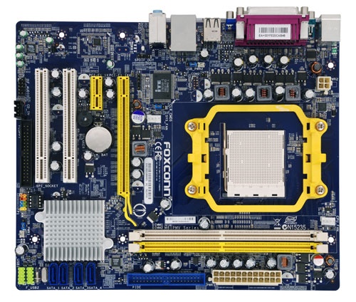 Tarjeta Madre Foxconn micro ATX M61PMV, S-AM2, AMD Sempron Integrada, 4GB DDR2, para AMD