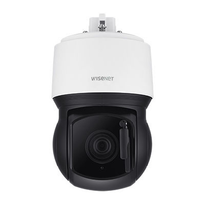 Hanwha Cámara de Seguridad IP PTZ IR para Exteriores XNP-8300RW, Alámbrico, 3328 x 1872 Pixeles, Día/Noche ― Presenta un golpe en la base de la fuente de poder.